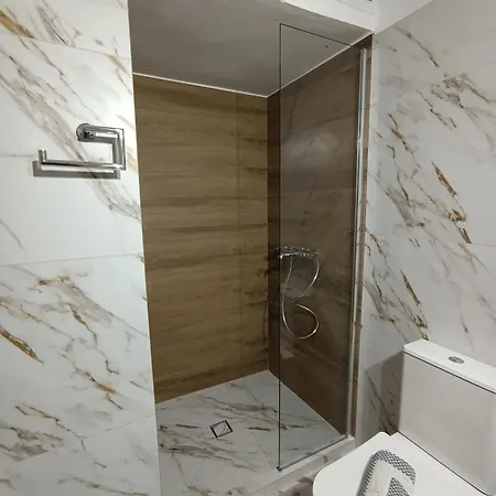 Popi Lejlighedshotel 3*