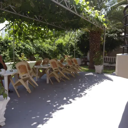Apartmanhotel Popi Liménasz